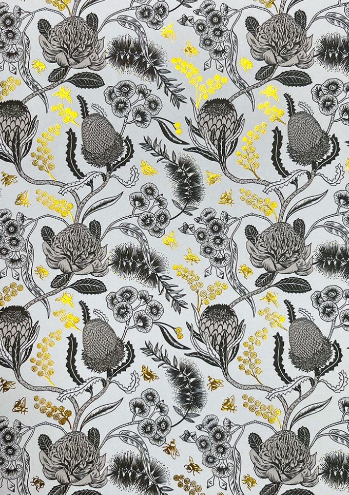 WIU068 Wrap It Up  Black Botanical